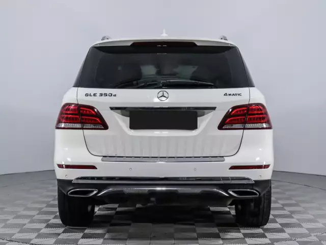 Mercedes-Benz GLE 2015