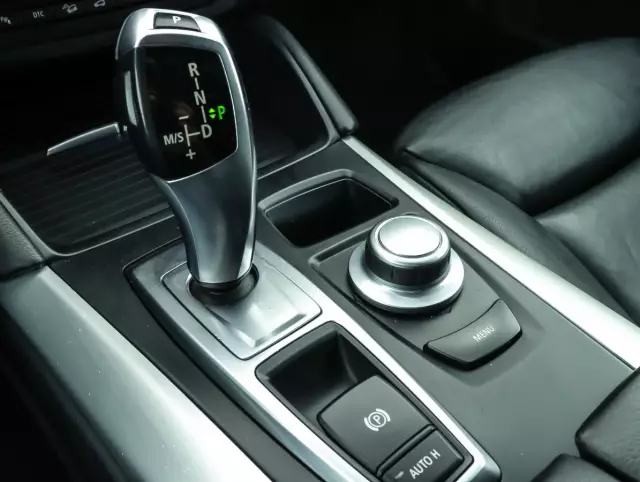 BMW X6 2011