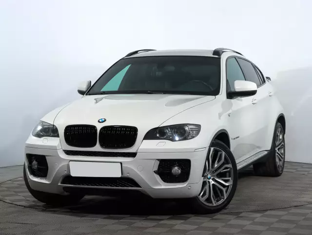 BMW X6 2011