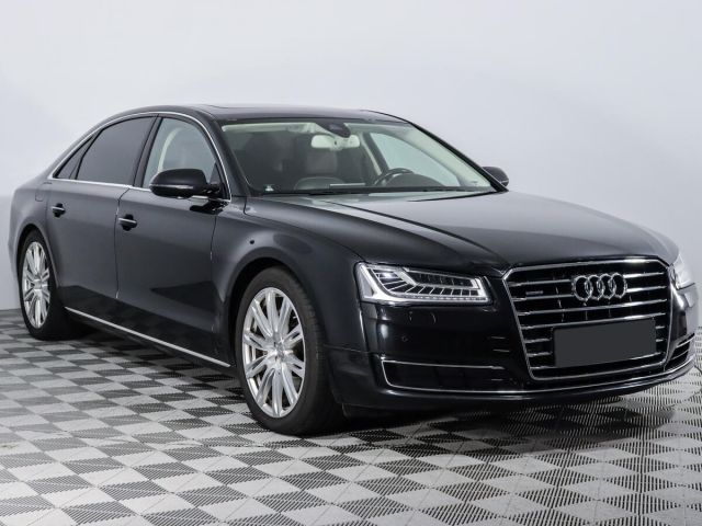 Audi A8 2016
