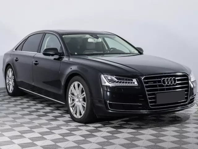 Audi A8 2016
