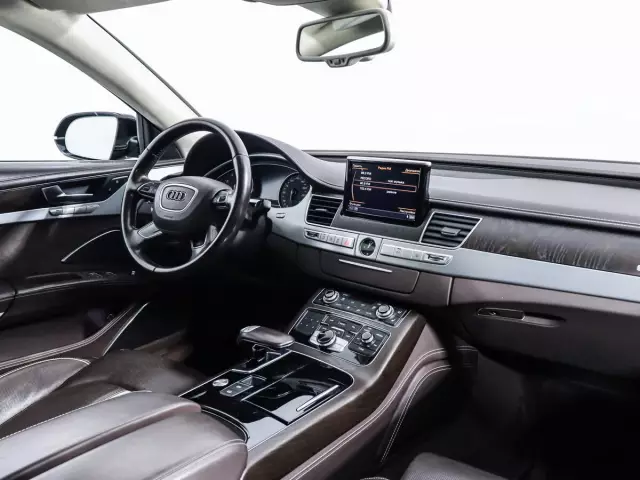Audi A8 2016