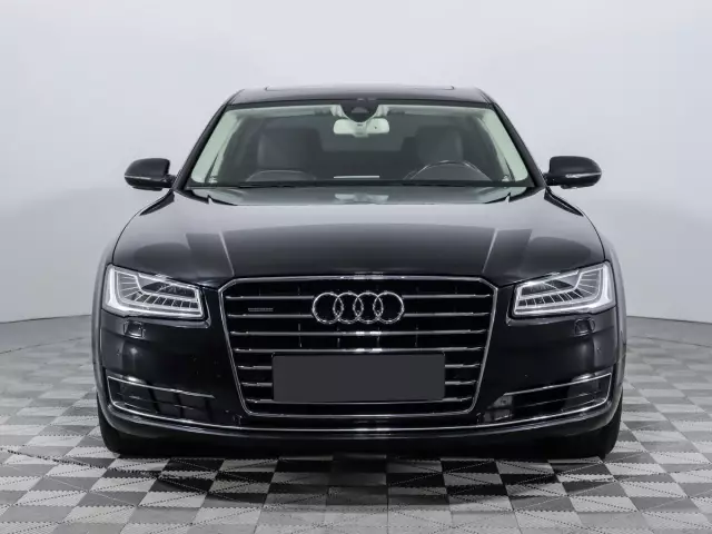 Audi A8 2016