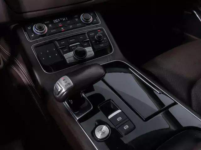 Audi A8 2016