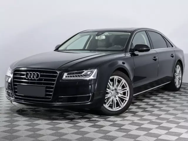 Audi A8 2016