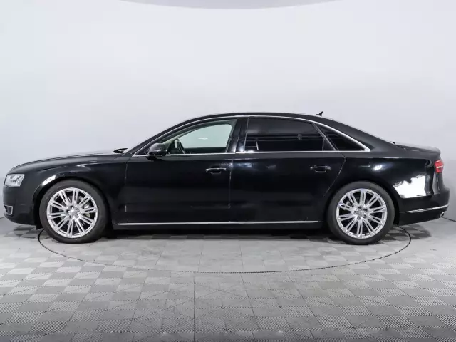 Audi A8 2016