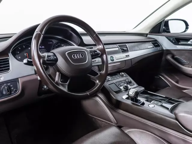 Audi A8 2016