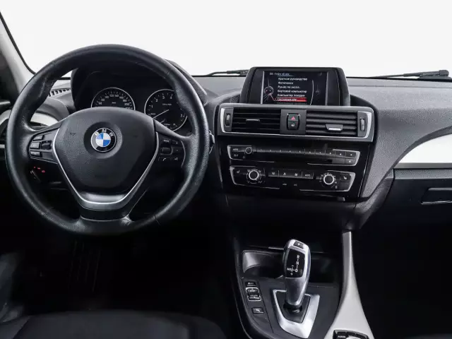 BMW 1 серия 2017