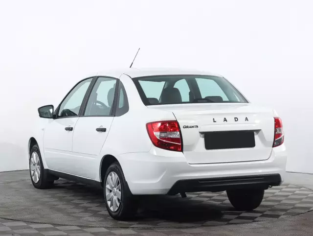 LADA Granta 2020