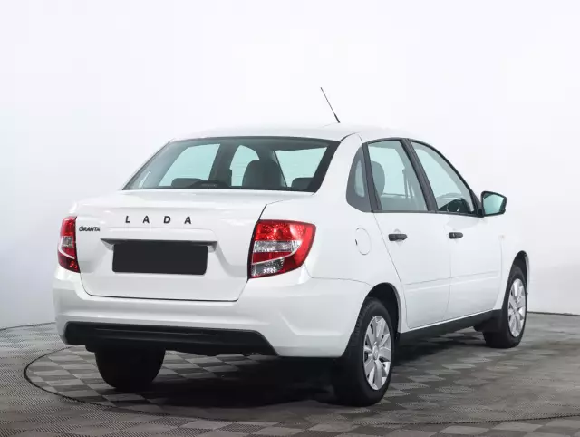LADA Granta 2020