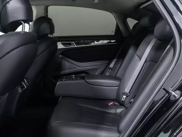 Genesis G80 2018