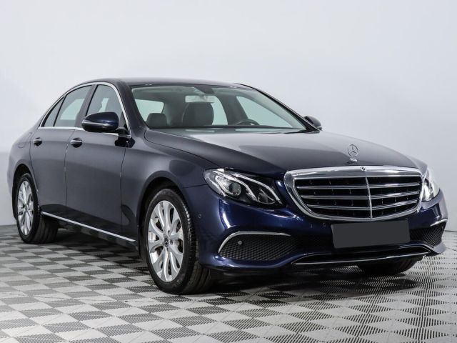 Mercedes-Benz E-Класс 2019