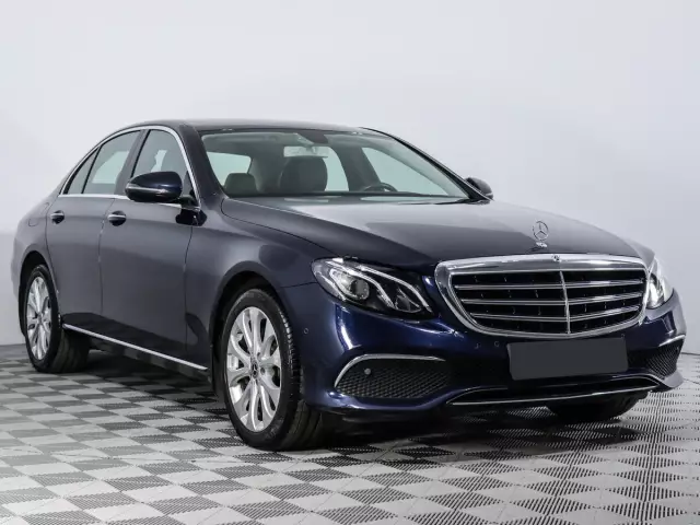 Mercedes-Benz E-Класс 2019