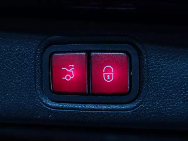 Mercedes-Benz E-Класс 2019