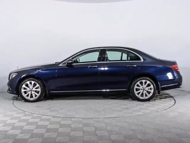 Mercedes-Benz E-Класс 2019