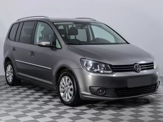 Volkswagen Touran 2010