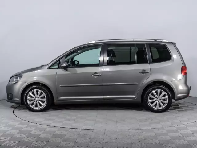 Volkswagen Touran 2010