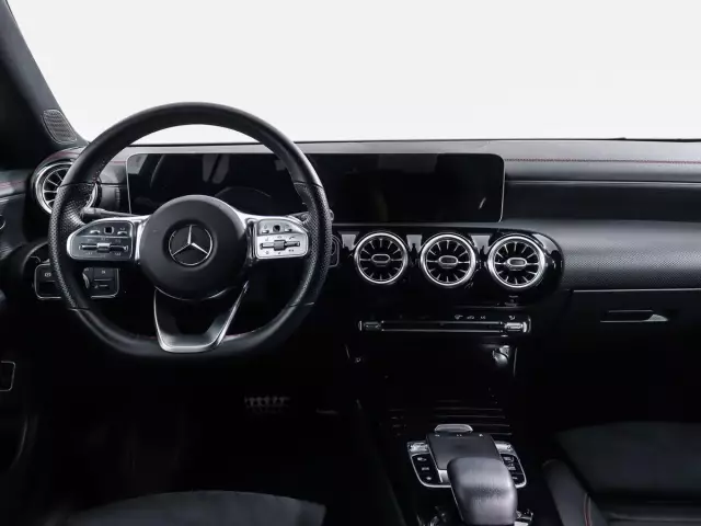 Mercedes-Benz CLA-Класс 2019