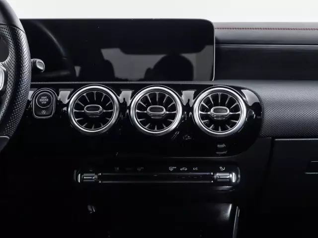 Mercedes-Benz CLA-Класс 2019