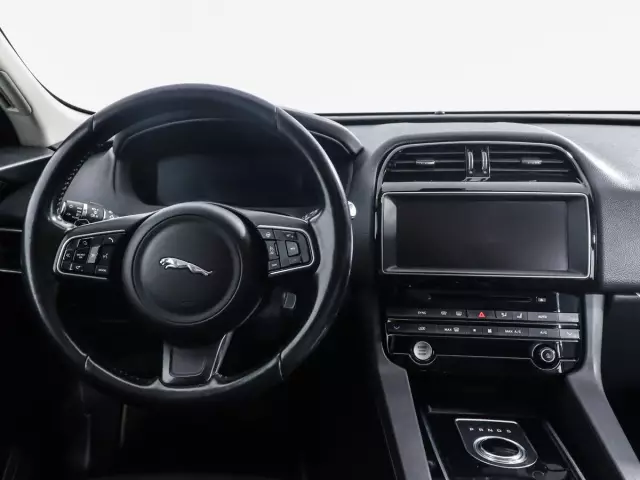 Jaguar F-Pace 2018