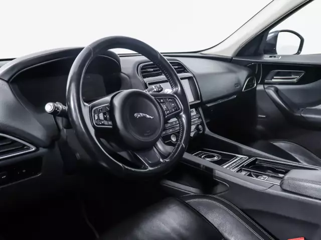 Jaguar F-Pace 2018
