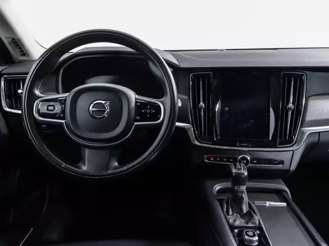 Volvo V90 Cross Country 2017