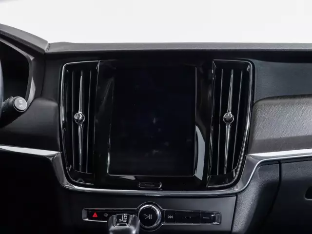 Volvo V90 Cross Country 2017