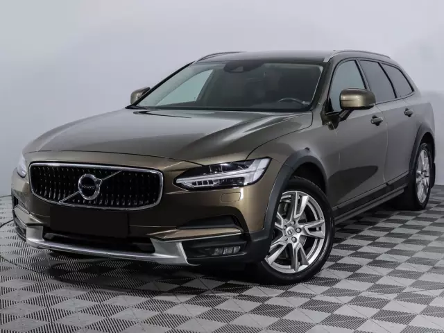 Volvo V90 Cross Country 2017