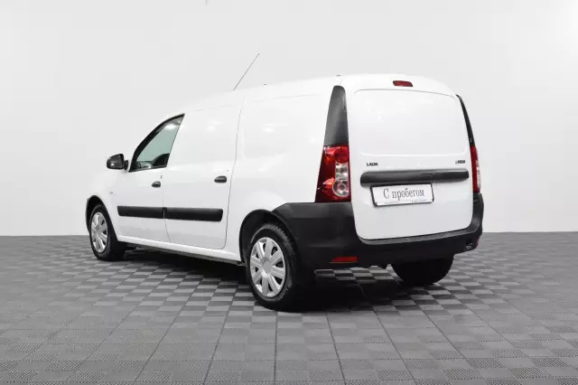 LADA Largus 2018
