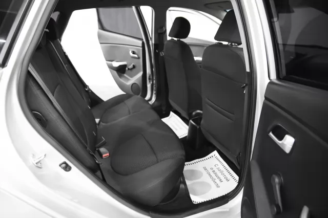 Kia Rio 2015