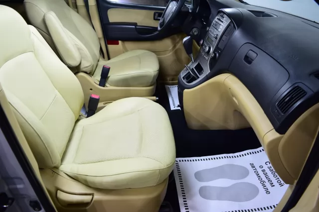 Hyundai Grand Starex 2014
