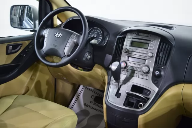 Hyundai Grand Starex 2014