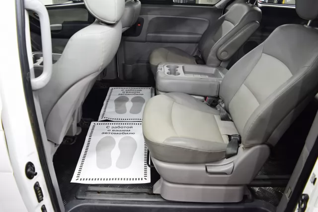 Hyundai Grand Starex 2015