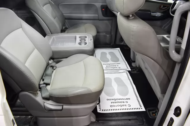 Hyundai Grand Starex 2015