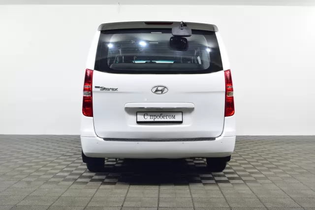 Hyundai Grand Starex 2015
