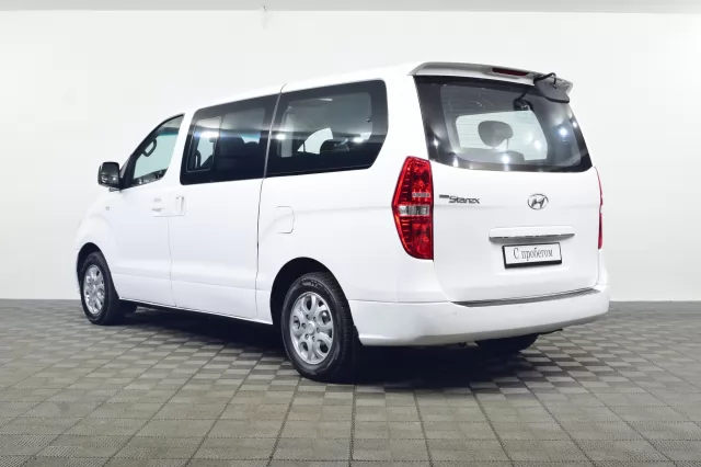 Hyundai Grand Starex 2015