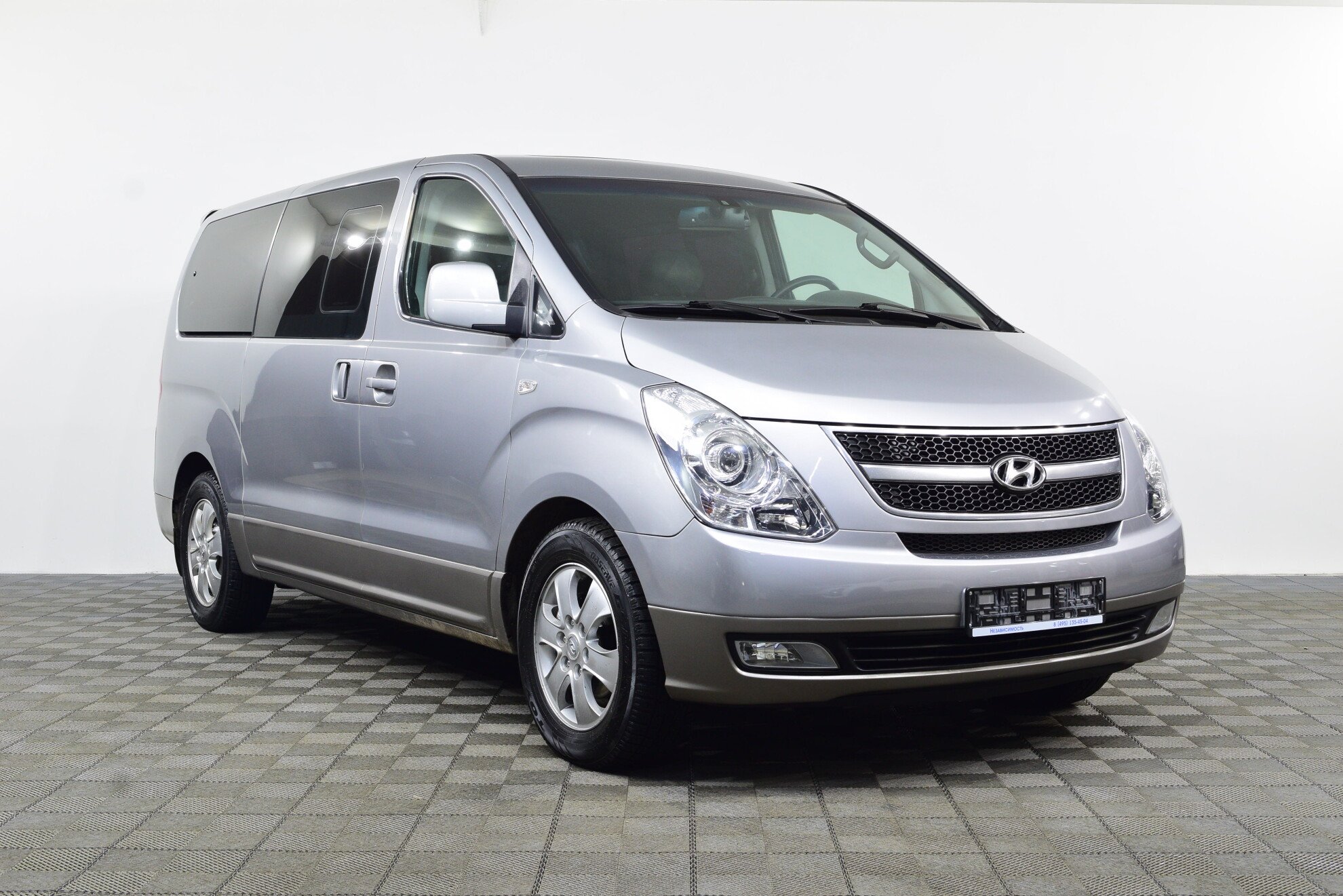 Hyundai Grand Starex 2015