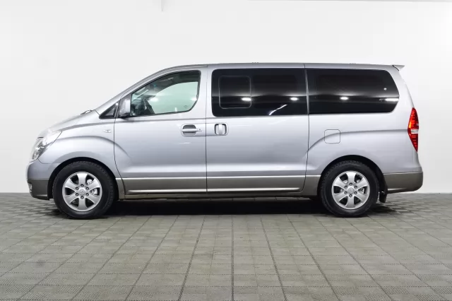 Hyundai Grand Starex 2015