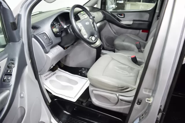 Hyundai Grand Starex 2015