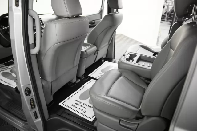 Hyundai Grand Starex 2016