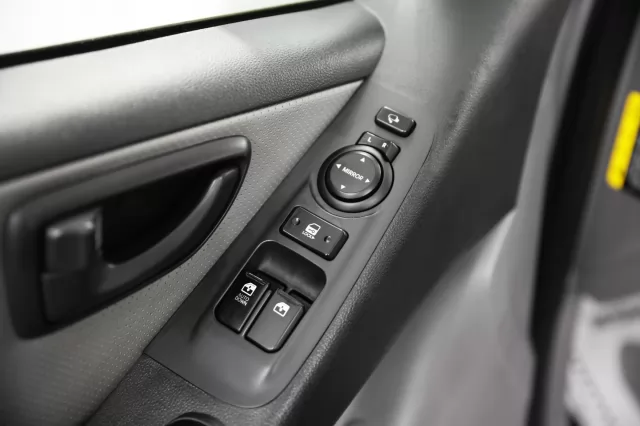 Hyundai Grand Starex 2016