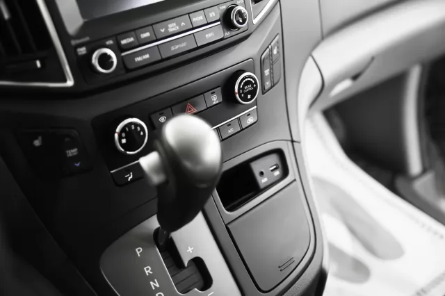 Hyundai Grand Starex 2016