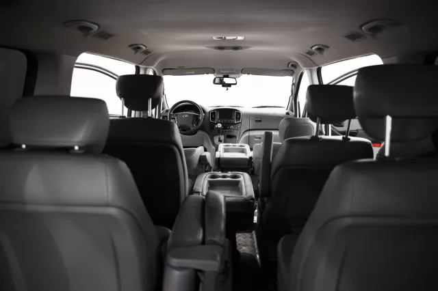 Hyundai Grand Starex 2016