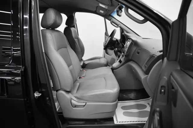 Hyundai Grand Starex 2016