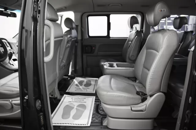 Hyundai Grand Starex 2016