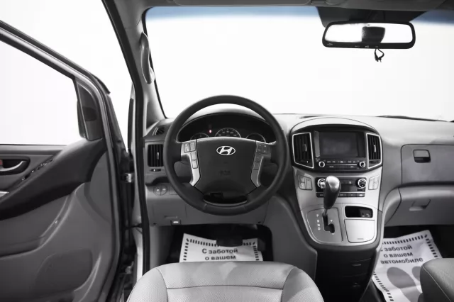 Hyundai Grand Starex 2016