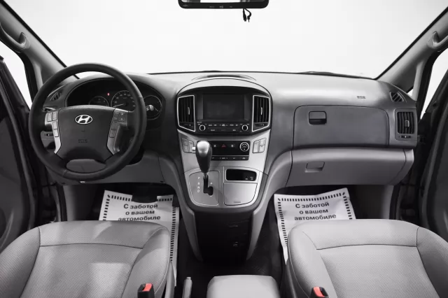 Hyundai Grand Starex 2016