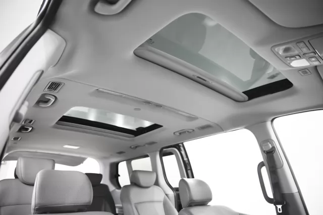 Hyundai Grand Starex 2016