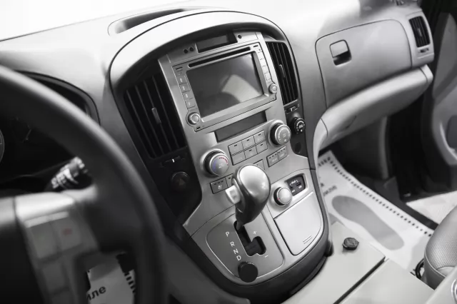 Hyundai Grand Starex 2016