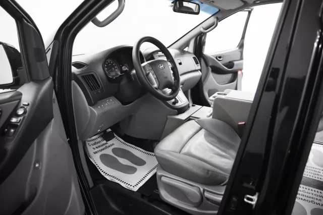 Hyundai Grand Starex 2016